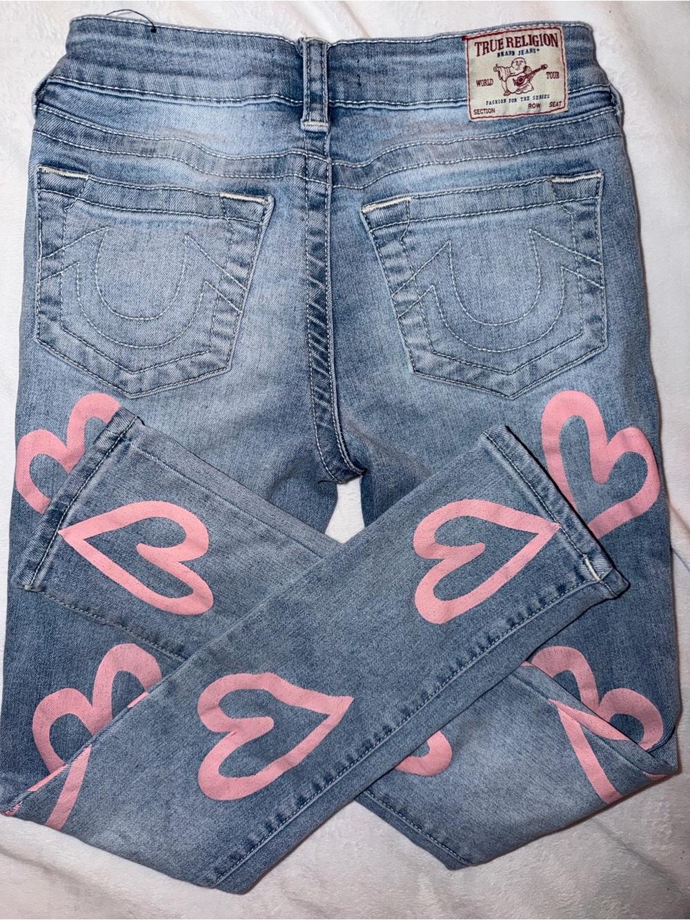 True Religion Girls Pink Heart Print Light Wash Halle mid-rise Skinny Jeans - Picture 2 of 8